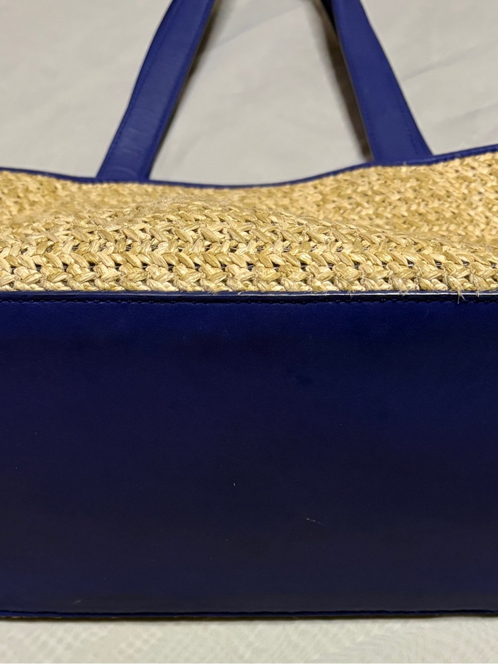 Kate Spade New York Straw Woven Tote Bag Blue Leather Trim Bow Accent - Picture 6 of 13